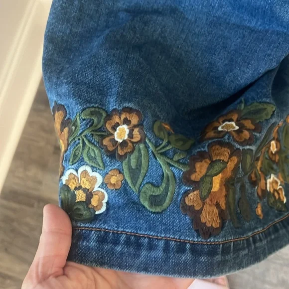 Lucy & Yak Maeve Midi Denim Dress with Myrtle Embroidery Long sleeves NWT Sz 16 - Picture 6 of 11